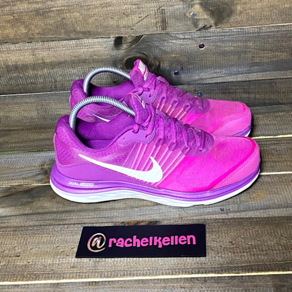 Nike Dual Fusion X Women's Size 9 Running Shoes